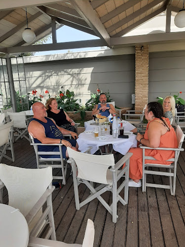 Ναυαρίνου 230, Καλαμάτα 241 00