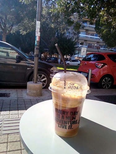 Λεωφ. Δημάρχου Αγγέλου Μεταξά 7, Γλυφάδα 166 75