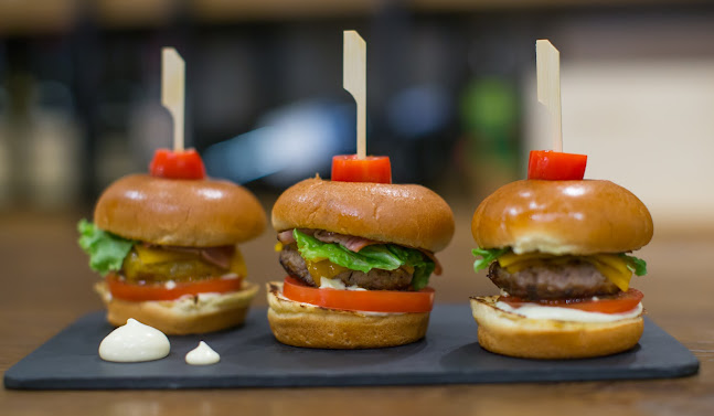 Coup Espresso & Wine Bar - Γαστρονομία και φιλοξενία