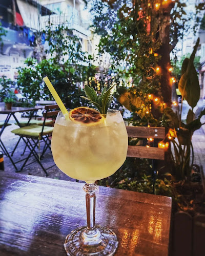 Opinii despre Zempi Place în Νίκαια - Γαστρονομία και φιλοξενία