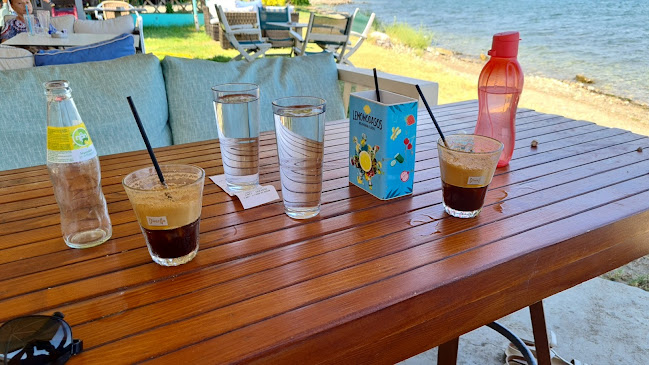 Opinii despre Aurora cafe în Γύθειο - Γαστρονομία και φιλοξενία