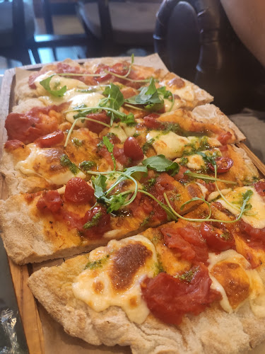 Opinii despre Coup Espresso & Wine Bar în Αριδαία - Γαστρονομία και φιλοξενία