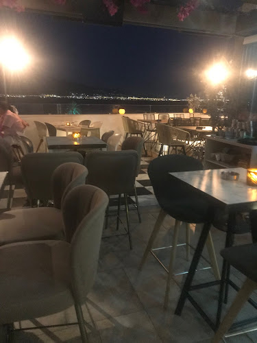 Opinii despre Amaryllis Roof Garden în Ναύπακτος - Γαστρονομία και φιλοξενία