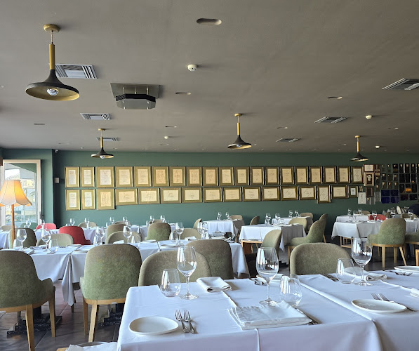 Ακτή Κουμουνδούρου 54, Πειραιάς 185 33