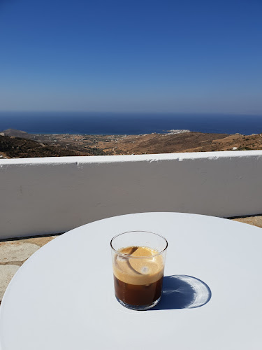 Τριανταράκι - Γαστρονομία και φιλοξενία