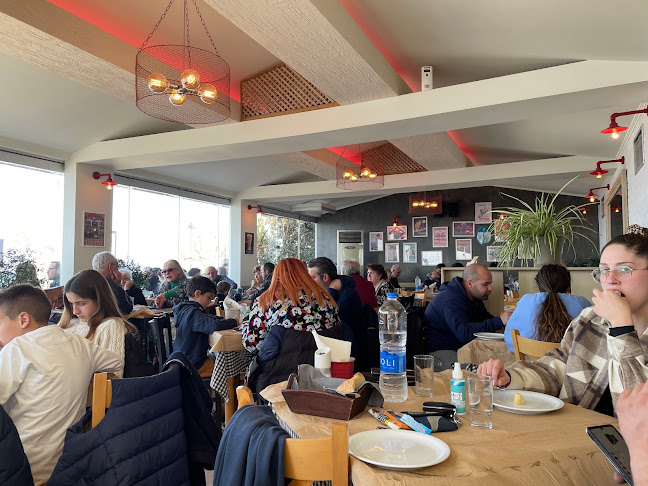 Ελλαδικό - Γαστρονομία και φιλοξενία