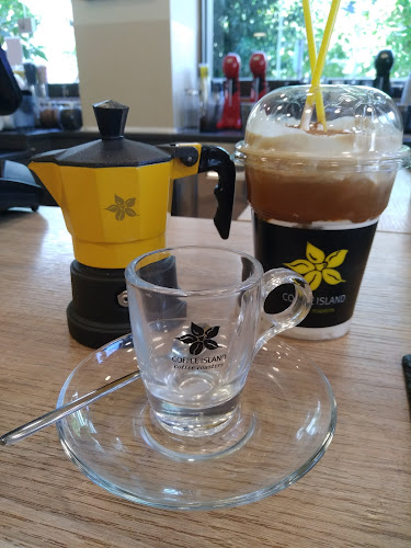 Coffee Island Τριανδρίας - Γαστρονομία και φιλοξενία