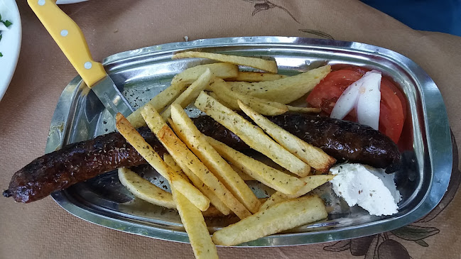 ' Η ΔΡΟΣΙΑ'(παπαδια) ΠαραδοσιακηΤαβερνα - Πινακάτες