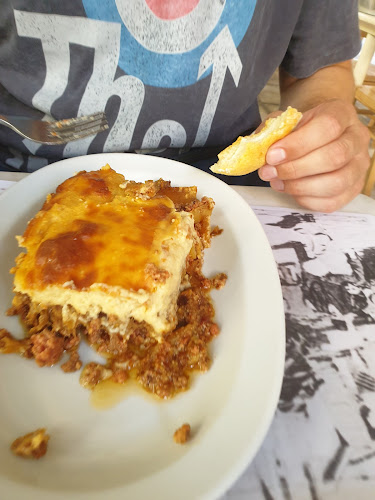 TSAROUCHAS Restaurant - Γαστρονομία και φιλοξενία