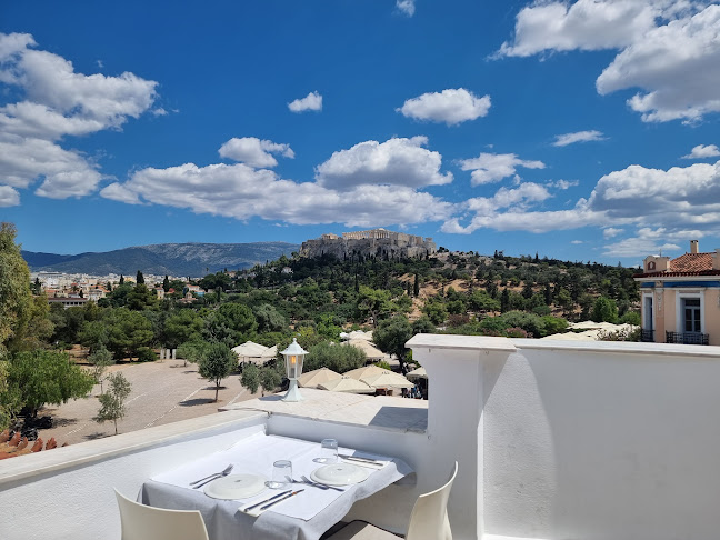 Συν Αθηνά - Γαστρονομία και φιλοξενία