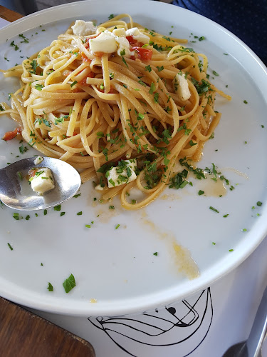 Comentarii opinii despre Famigliano