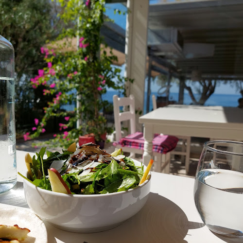 Comentarii opinii despre Agora Riviera Restaurant