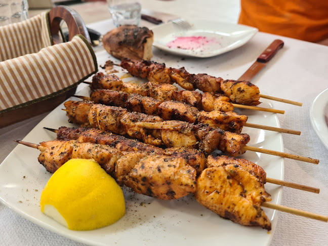 Μεζεδοπωλείο #16