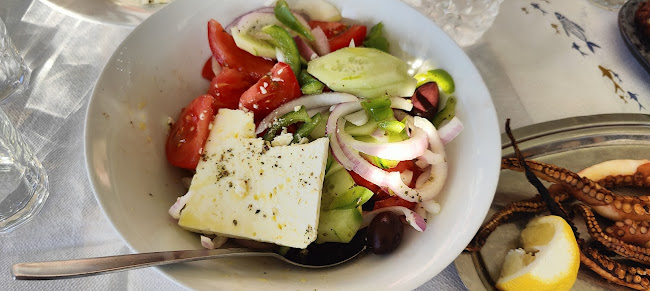 Comentarii opinii despre makarios_seafood