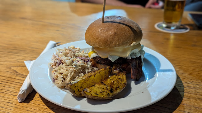 Persiana Beer & Grill - Γαστρονομία και φιλοξενία