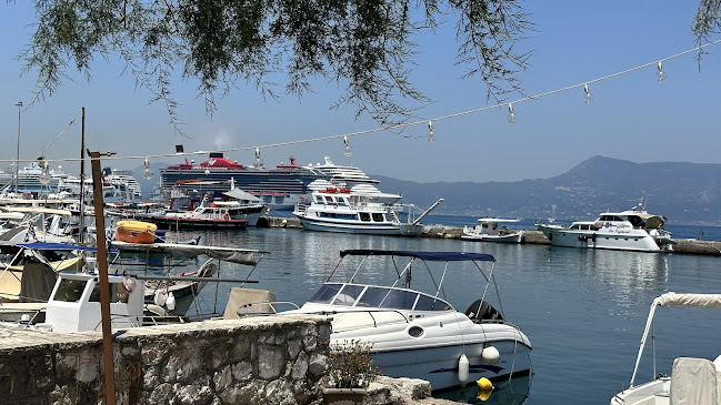 Μεζεδομπερδέματα-Τaverna - Κέρκυρα