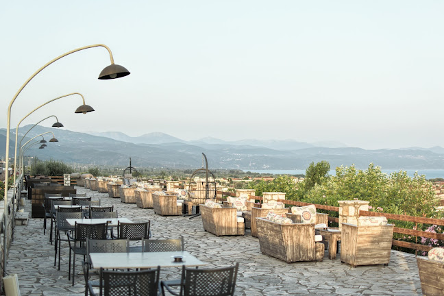 Aqua Terra " restaurant/cocktail bar/cafe" - Γαστρονομία και φιλοξενία