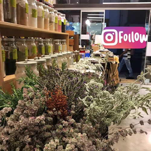 Μπαχαροπωλεῖο Ἡράκλειον - Γαστρονομία και φιλοξενία