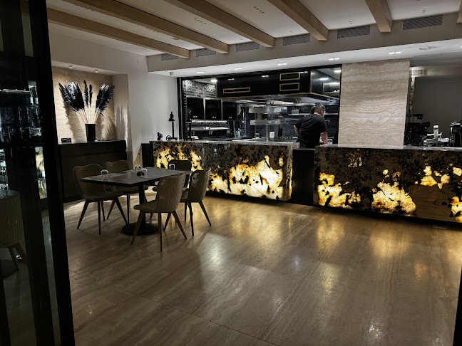 Periplous Restaurant - Γαστρονομία και φιλοξενία