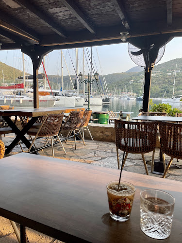 Λιοτρίβι καφέ