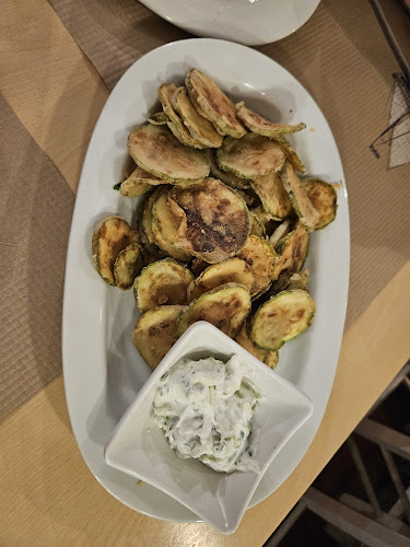 Comentarii opinii despre Mouragio Mediterranean Restaurant