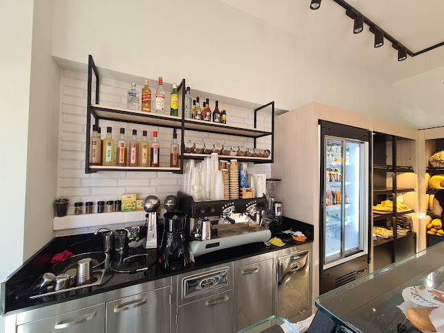 Opinii despre ΦΟΎΡΝΟΣ ΜΑΡΤΑΚΗΣ în Πειραιάς - Γαστρονομία και φιλοξενία