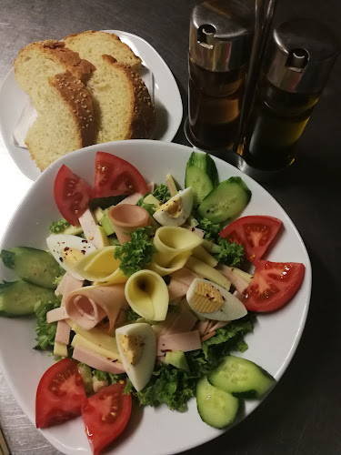 Πλατεία Καραμάνου, Πόρος 180 20