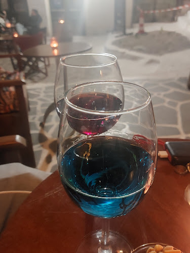 Opinii despre Ampelos Wine Bar în Πόρος - Γαστρονομία και φιλοξενία