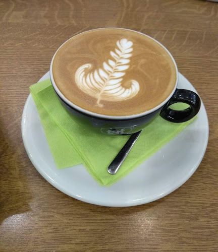 Δυο γουλιές & δυο μπουκιές