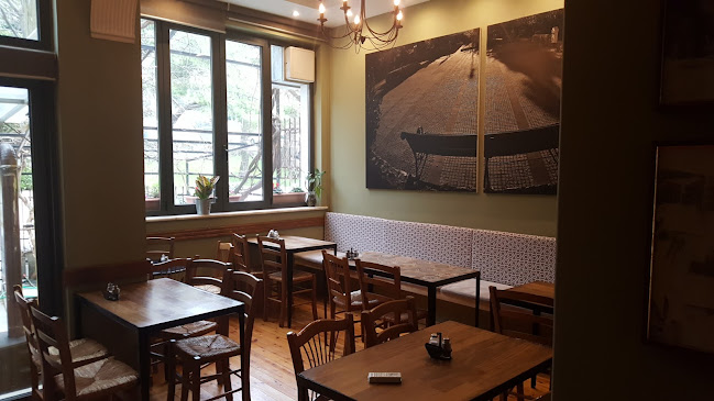 Η ΠΛΑΤΕΙΑ - ΜΑΓΚΛΑΡΑΣ - Γαστρονομία και φιλοξενία