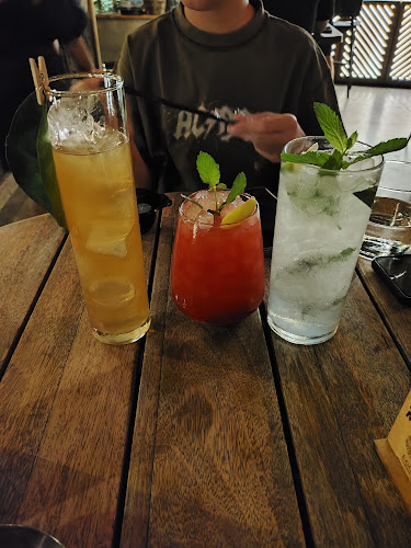 Opinii despre EGO ALL DAY BAR în Καλαμάτα - Γαστρονομία και φιλοξενία