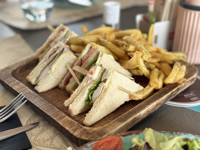 Comentarii opinii despre Esplanade Seaside