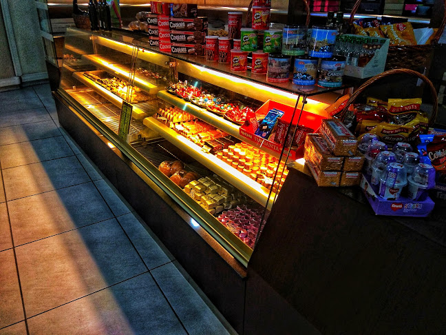 Opinii despre ΑΡΤΟΠΟΙΕΙΟ ΔΩΝΟΣ în Ασπρόπυργος - Γαστρονομία και φιλοξενία