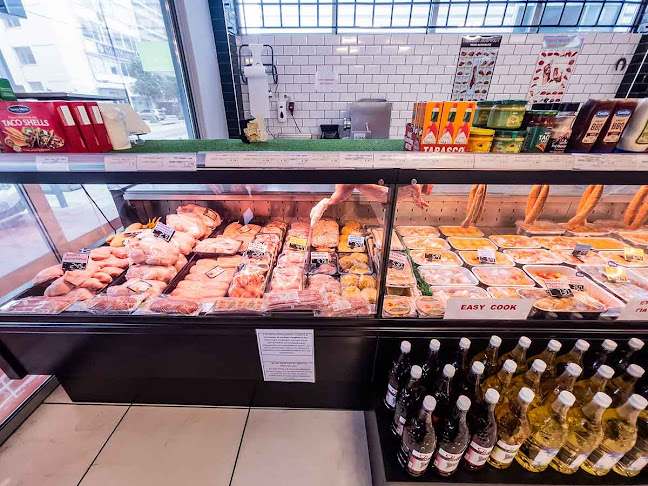 Κρεοπωλείο New Tastes - Εμπόριο και Επεξεργασία Κρέατος Α.Ε. - Ταύρος