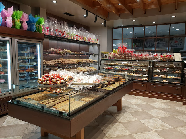 ΜΕΣΟΓΕΙΑΚΟΝ Γλυκά Αρτοποιήματα - Παλλήνη