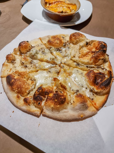 Gusto Divino | Trattoria - Pizzaria - Γαστρονομία και φιλοξενία