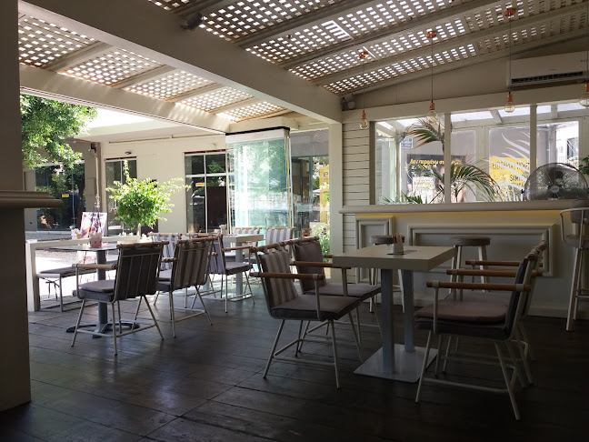 Comentarii opinii despre Έntree All Day Bar