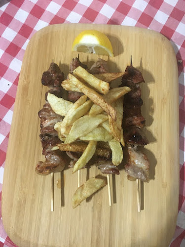 Opinii despre Το Ελληνικόν în Καμένα Βούρλα - Γαστρονομία και φιλοξενία