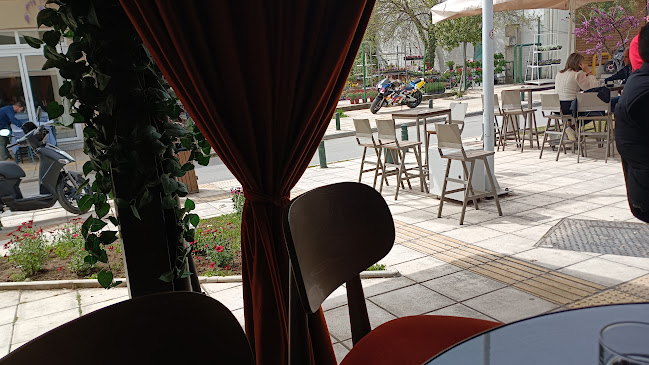 Colibri - Αλμυρός