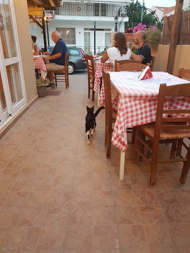 Makis Grillhouse - Γαστρονομία και φιλοξενία