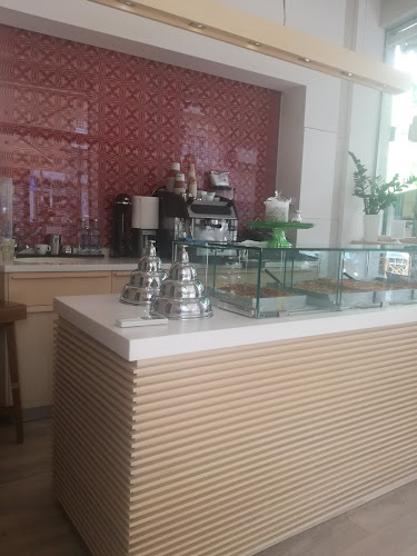 Κέραμος Γλυκοπωλεῖον - Γαστρονομία και φιλοξενία