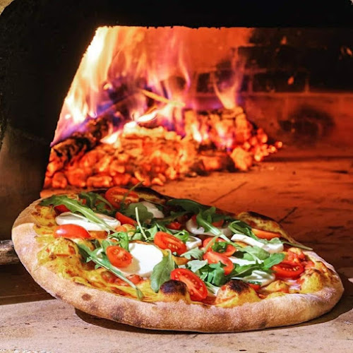 Opinii despre Pizza Italiana Patras în Πάτρα - Γαστρονομία και φιλοξενία