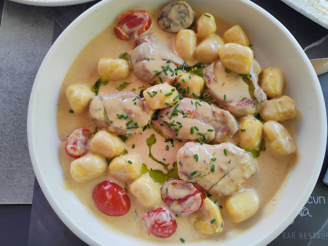 Βρεγμένη Γάτα