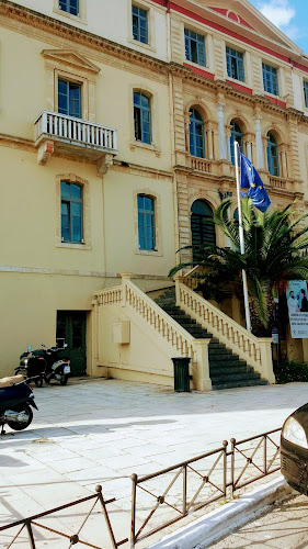 Sweet Corner - Γαστρονομία και φιλοξενία