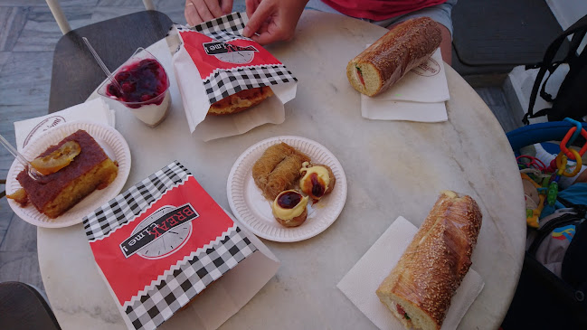 Χαμηλοθώρης - Γαστρονομία και φιλοξενία