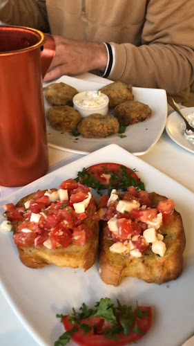 Vitamins Taverna - Νησάκι