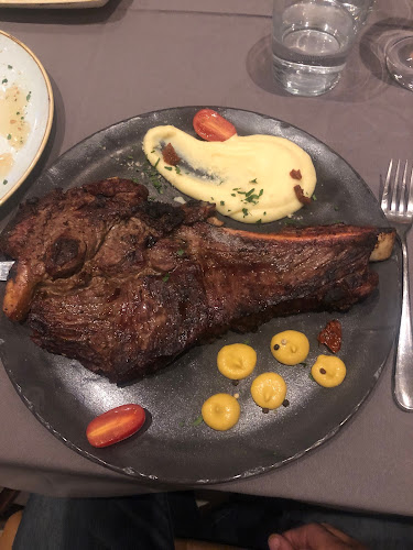 Opinii despre Δέκα Bar I Restaurant în Αμύνταιο - Γαστρονομία και φιλοξενία