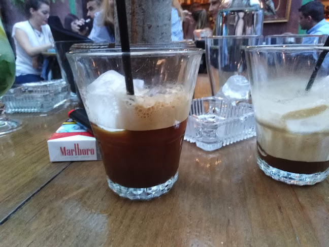 Comentarii opinii despre Upupa Epops - The bar