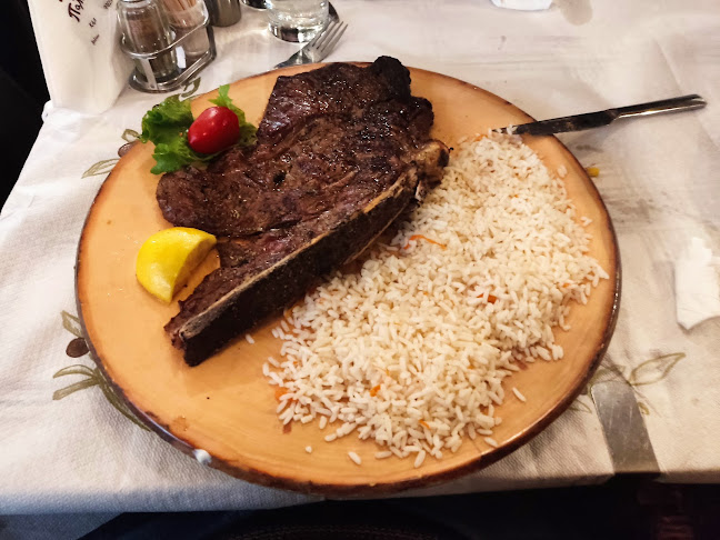 Παλιά Ιστορία - Γαστρονομία και φιλοξενία