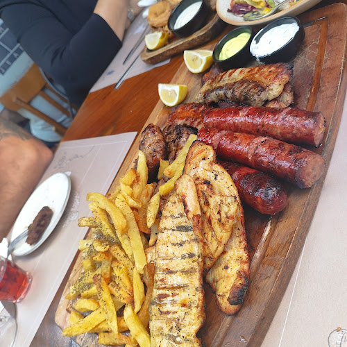 Πατρόκλου 9, Λάρισα 412 22